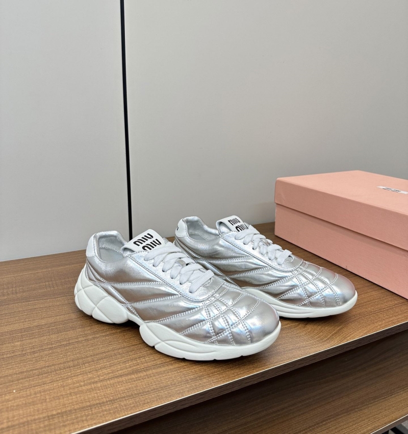 Miu Miu Casual Shoes